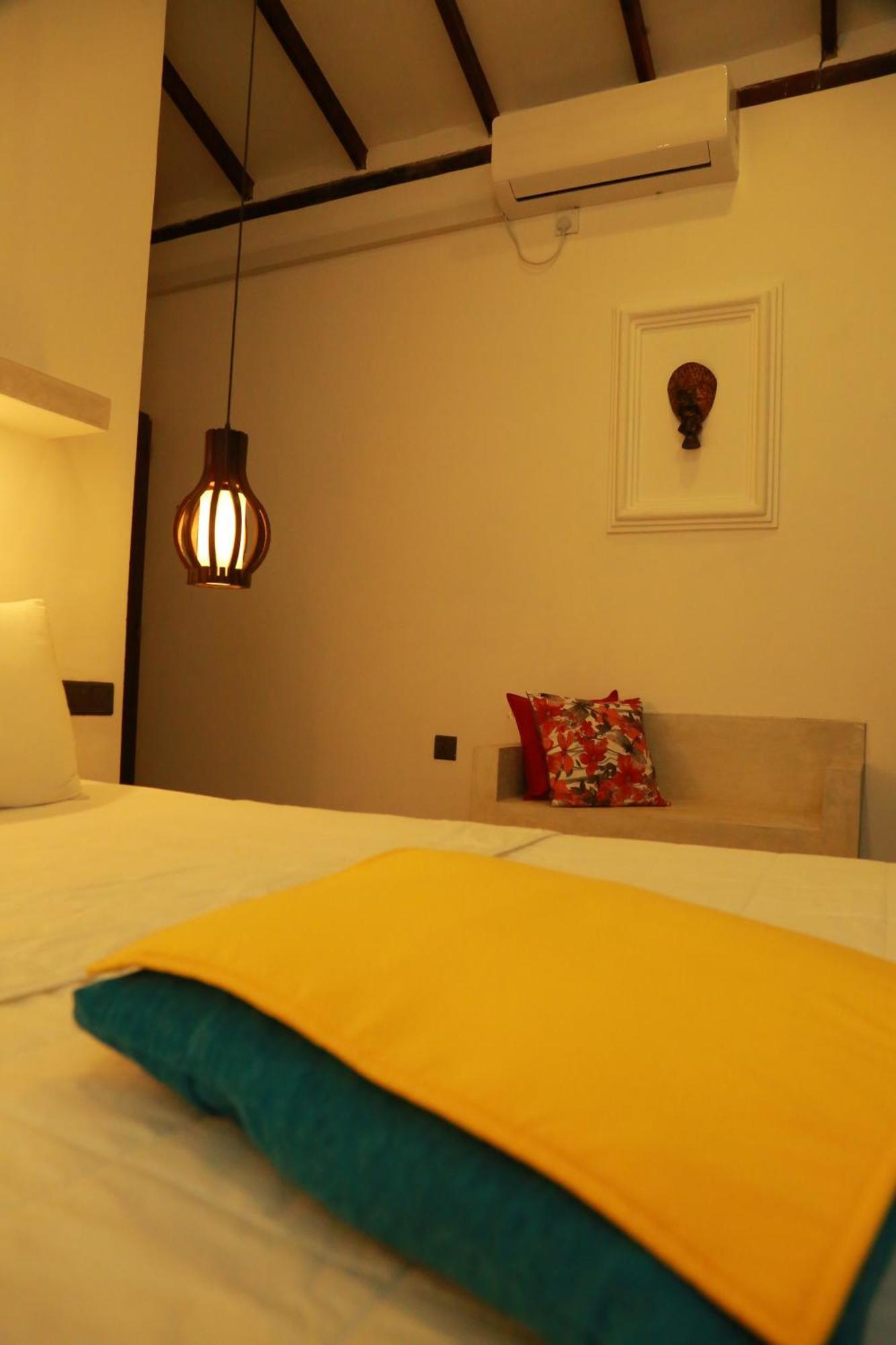 Midigama Holiday Inn Exteriér fotografie
