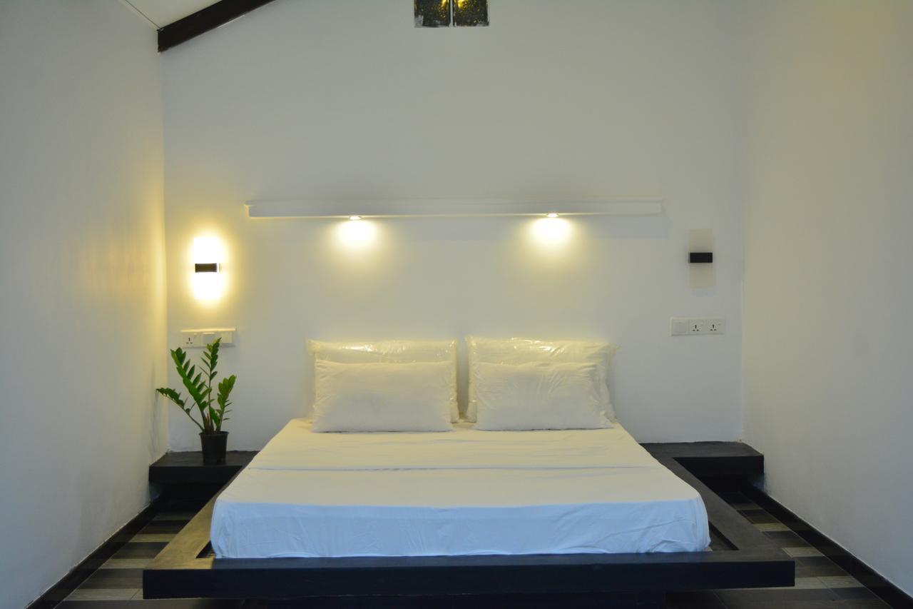 Midigama Holiday Inn Exteriér fotografie